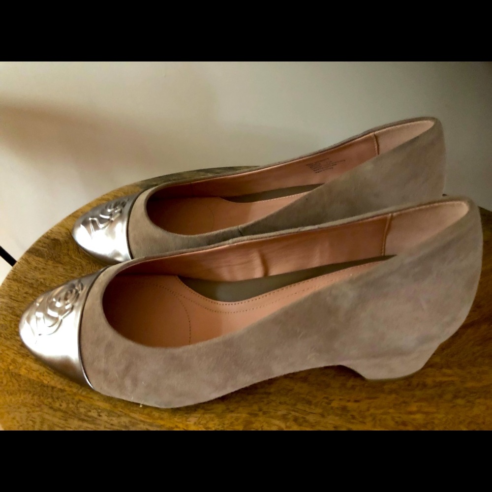 Taryn Rose Flats